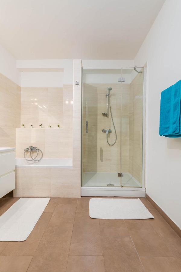 بولا Apartment Melanie المظهر الخارجي الصورة