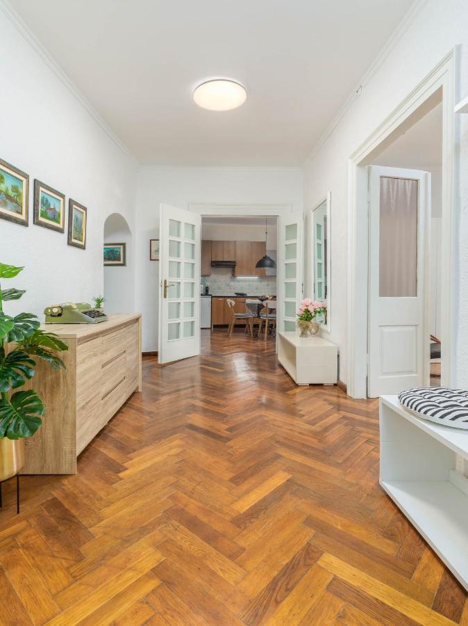 بولا Apartment Melanie المظهر الخارجي الصورة